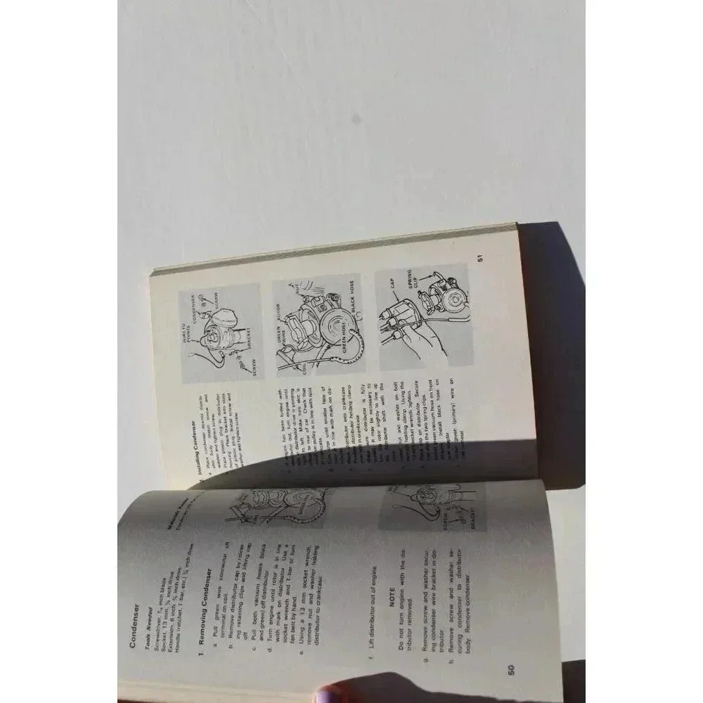 Vtg 1972 Volkswagen Beetle Super Beetle Owner's Maintenance Repair Guide 1st Ed - Picture 4 of 5